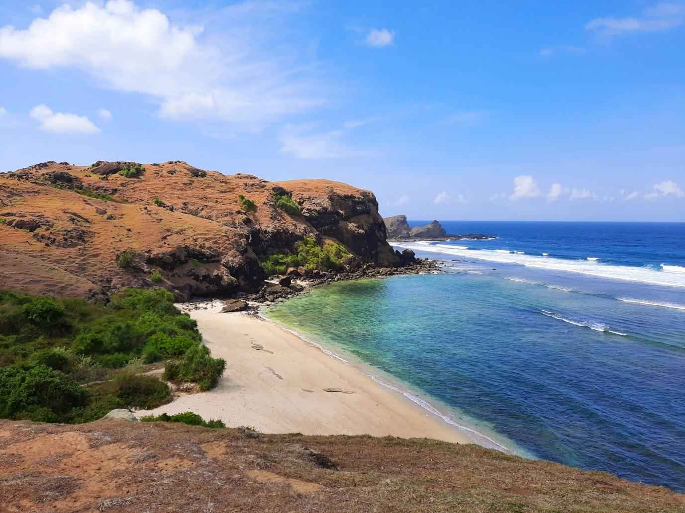 Bukit Merese di sekitar lokasi Sirkuit Mandalika